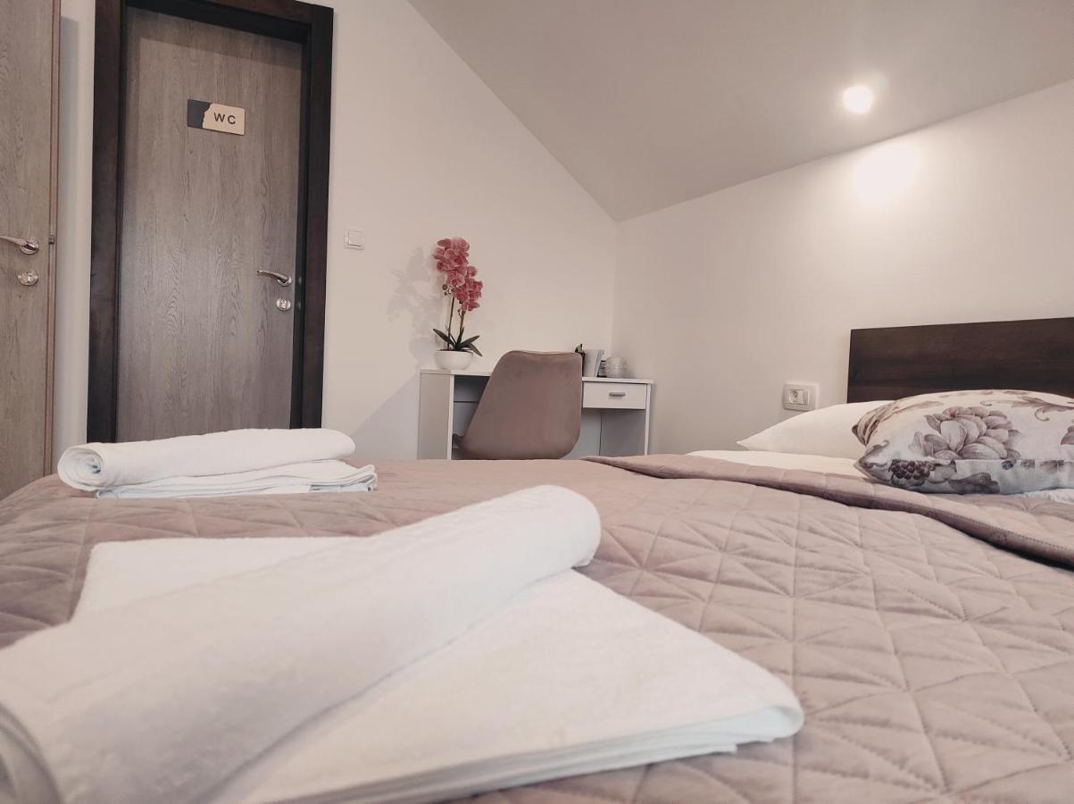 Deluxe Apartment With Jacuzzi - Patar Rakovica Exterior foto
